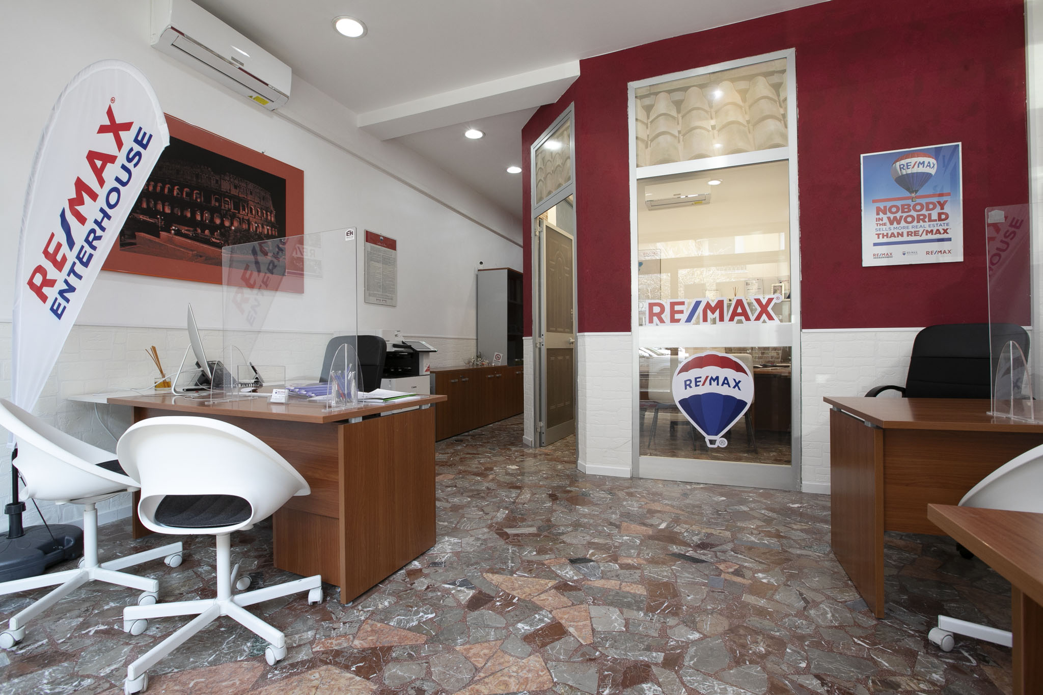 remax-enter-house024