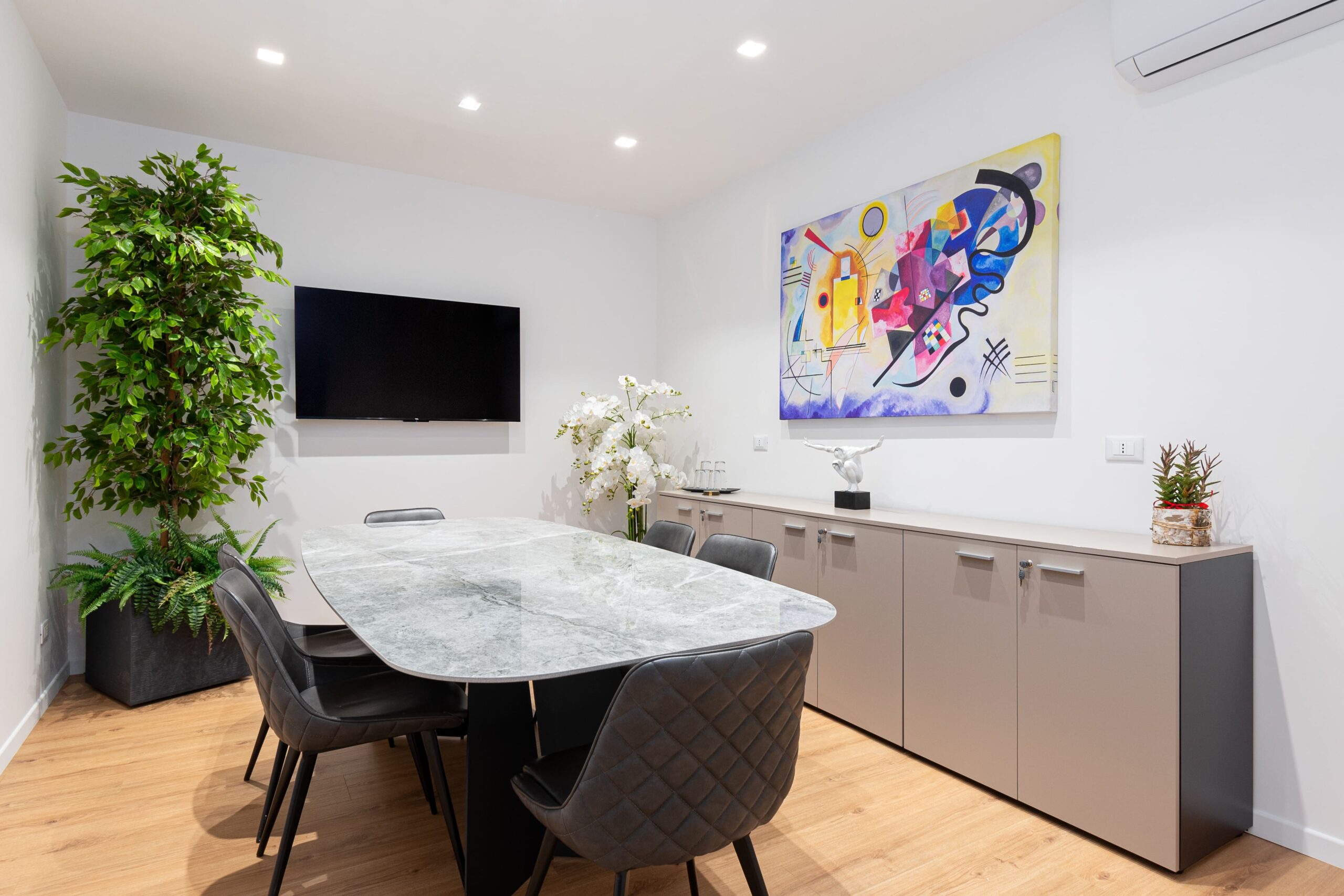 img-remax-monterotondo15-scaled.jpg
