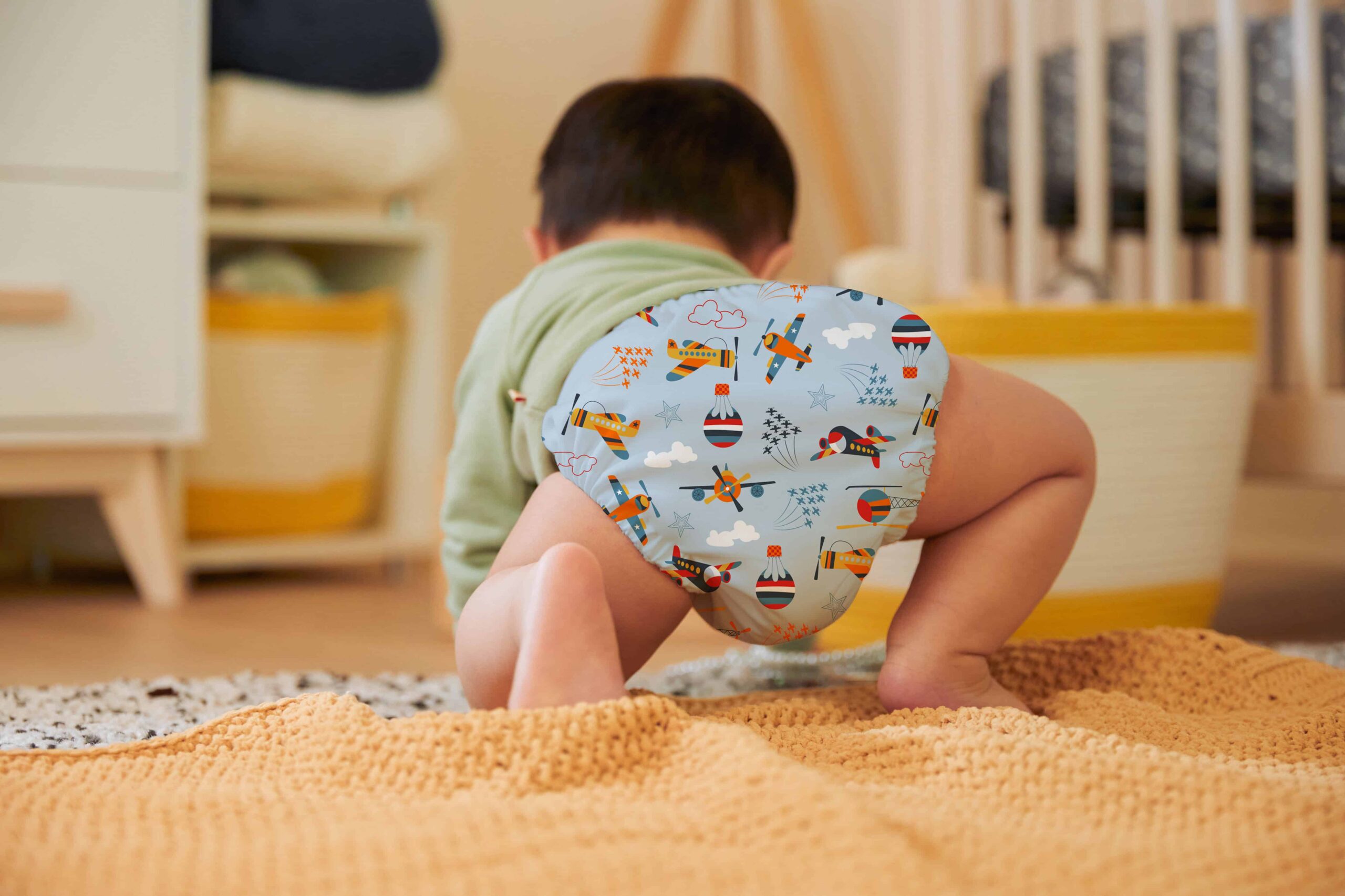 CE_OS_Diaper_Aviator_lifestyle_