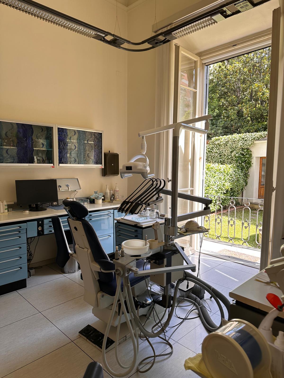 img-foto-studio-dentistico-castellani-piha3