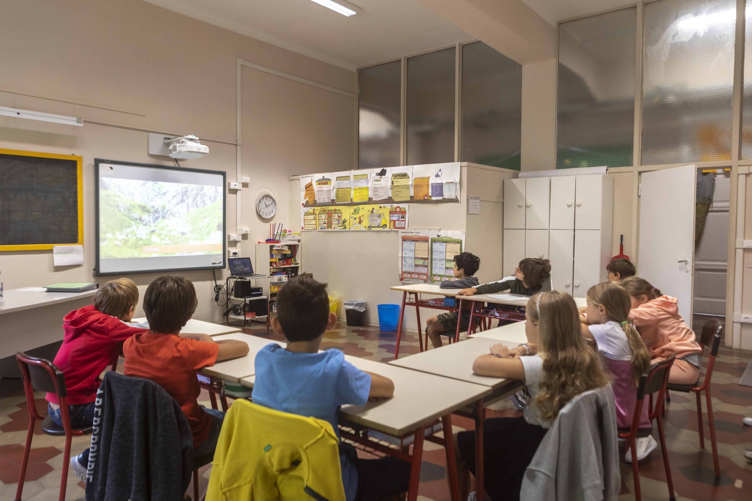 Primaria-NuovaEducazione-Classe-min-1-scaled.jpg