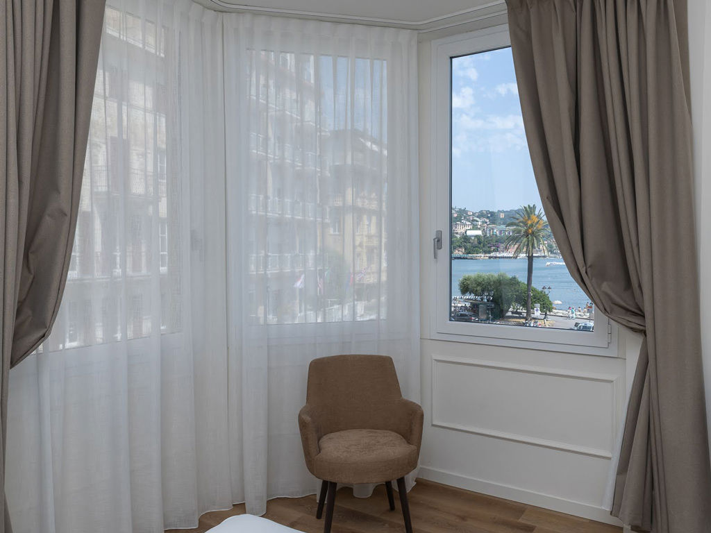 1024poltrona