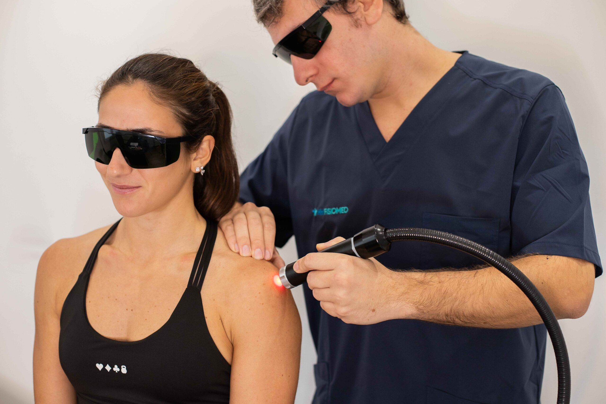 laser ad alta potenza laserterapiaMH-fisiomed_1_11zon