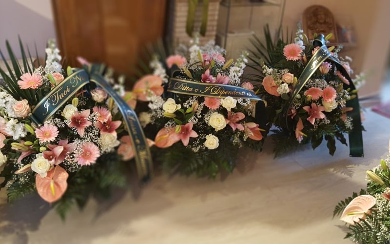 fiori-per-funerale-riccione.jpg