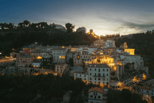 GROTTAMMARE-IL-BORGOpin-viaggi.png