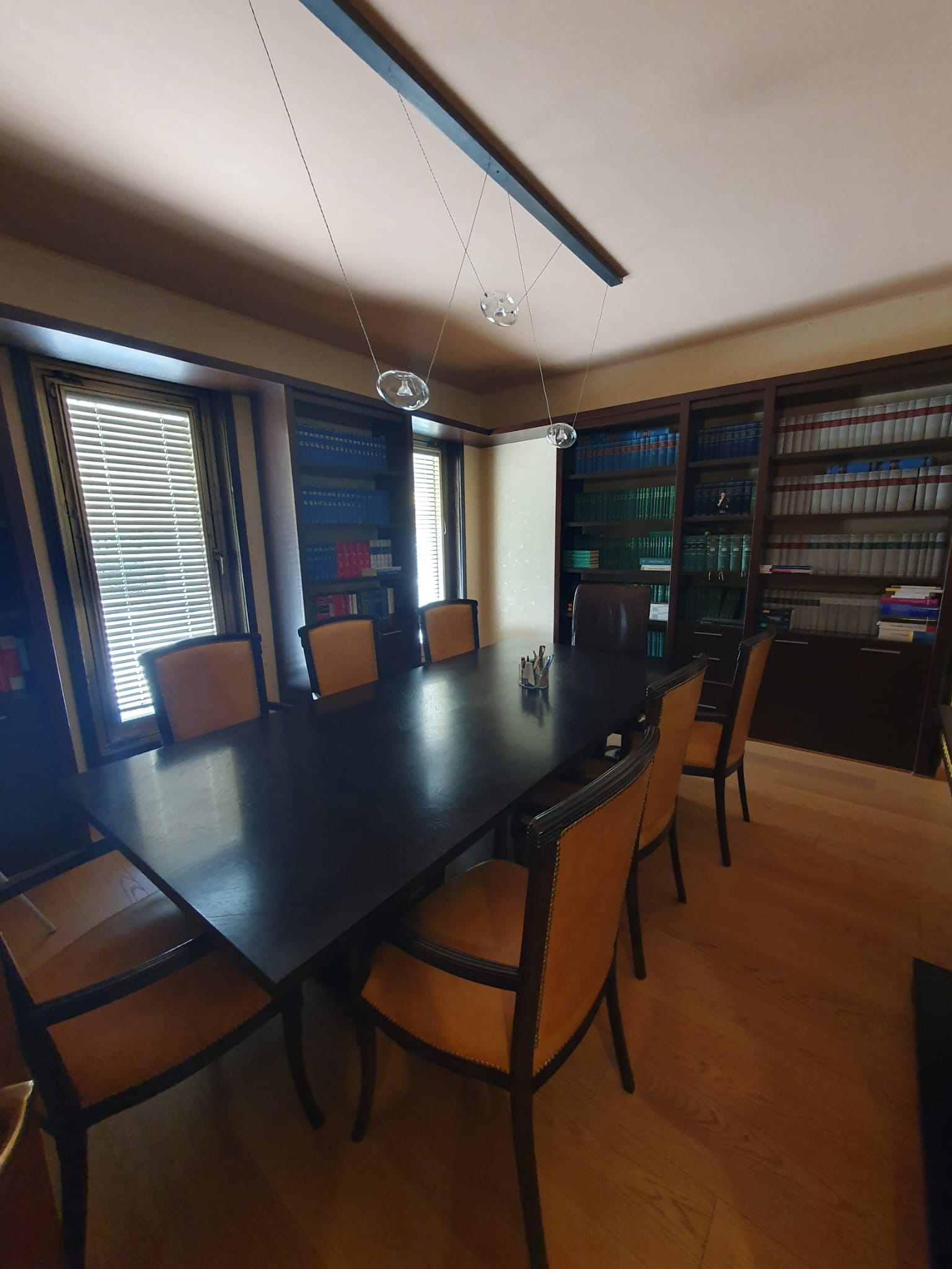 Sala-riunioni.jpeg