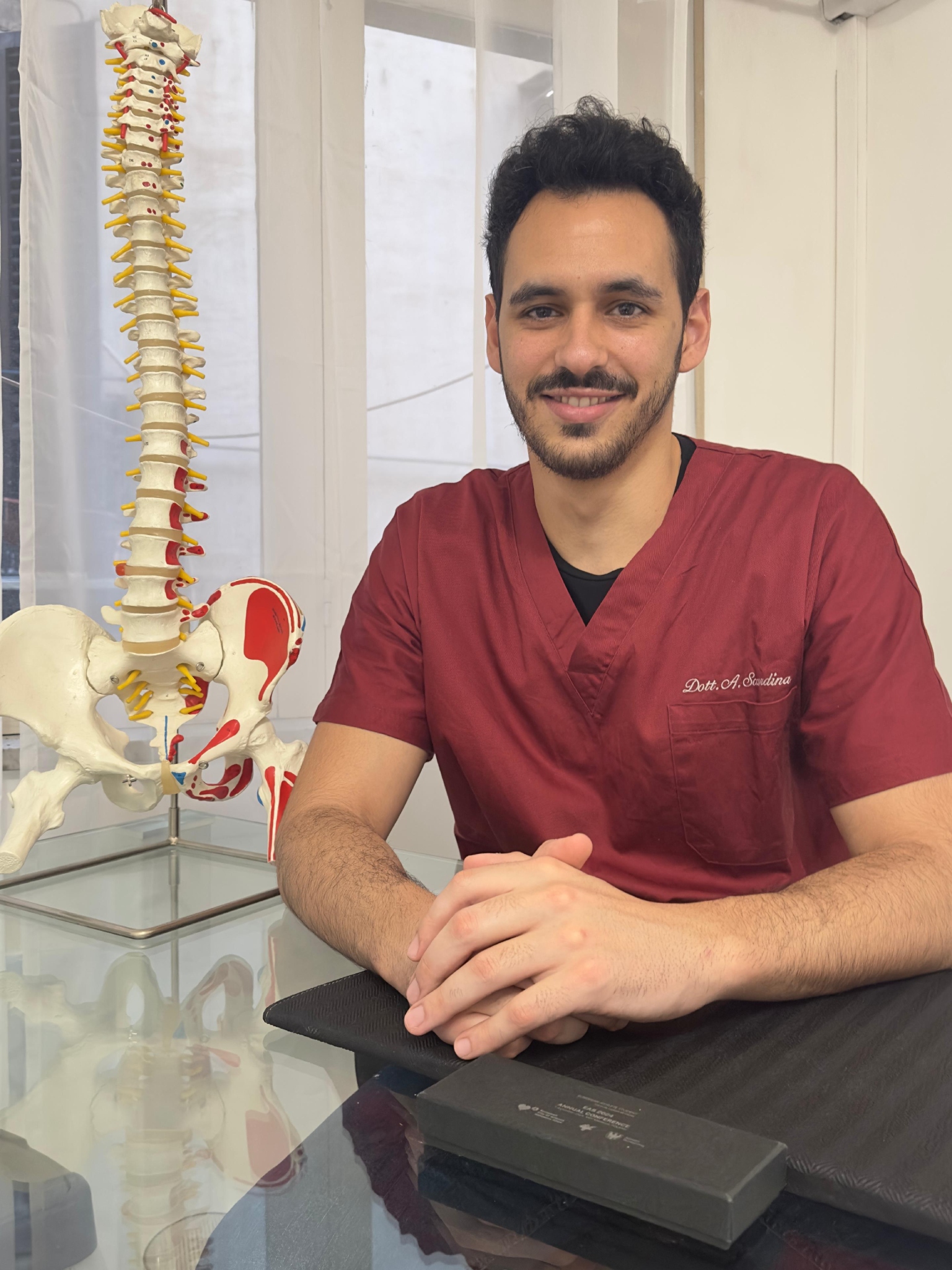 img-dr-scardinka-antonino-osteopata-3.jpg
