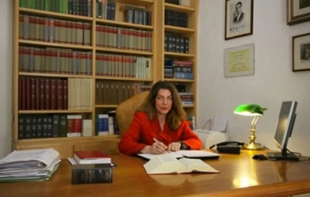 avv-monica-battaglia-004-9c684047-2880w