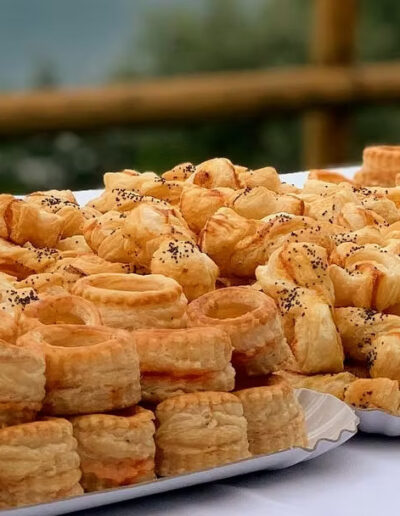 da4e45_aef27249c4d242e189e2aa3ab6143605mv2img-pasticceria-meria.jpg