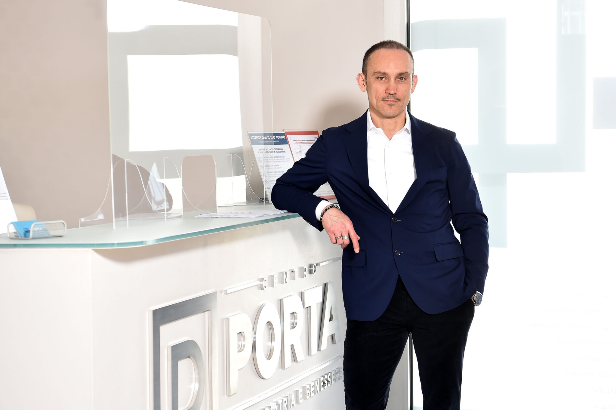Roberto-Porta-presentazione-2048x1363