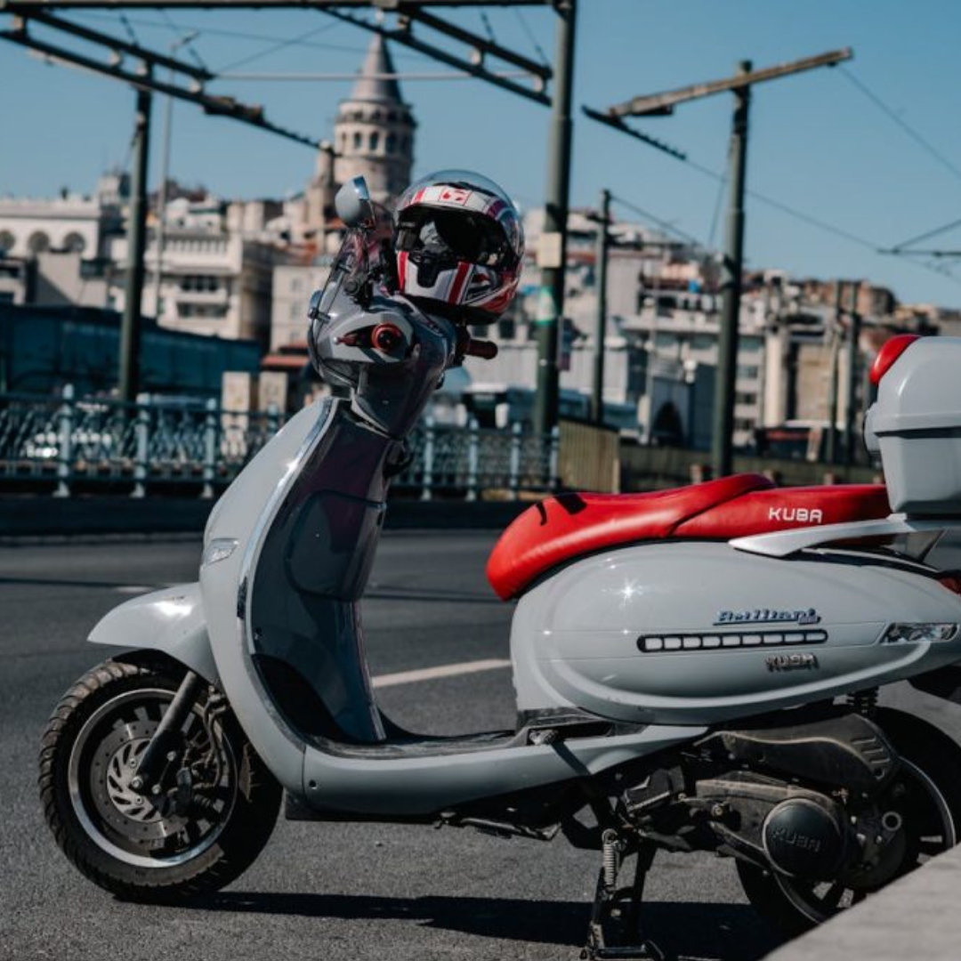 Noleggio Scooter Alassio
